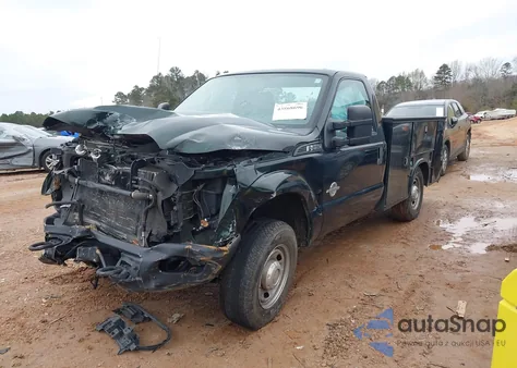 2015 Ford F-250 Xl z USA, uszkodzony, nr VIN 1FDBF2AT0FED58282